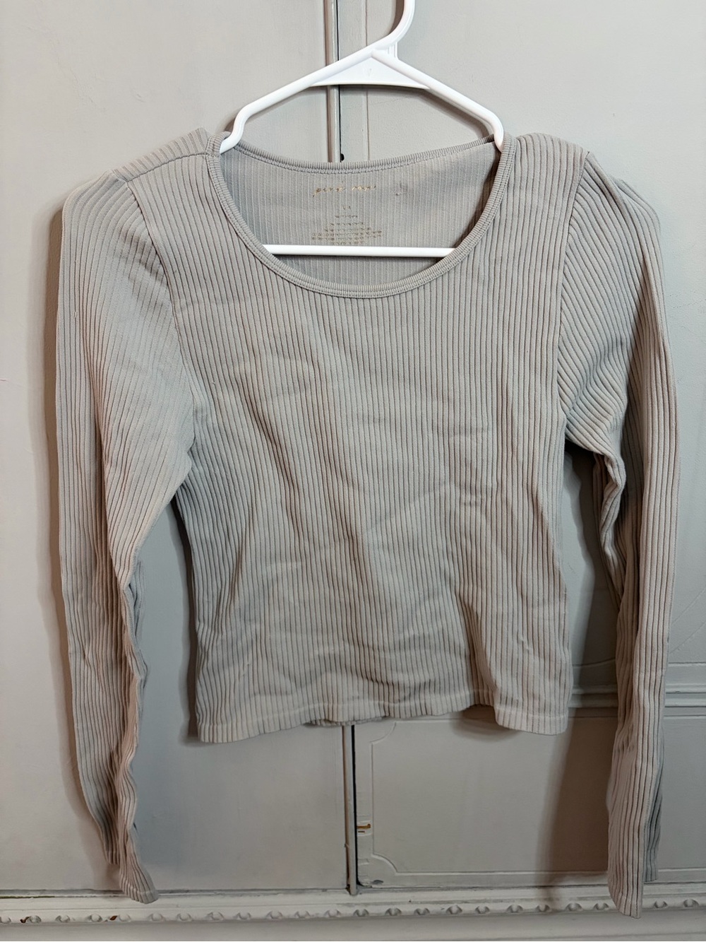 Pink Rose Ribbed Long Sleeve Scoop Neck Top - Light Gray